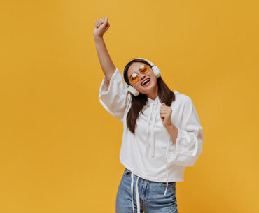 85 Lagu Pembangkit Semangat Di Pagi Hari, Mood Auto Balik Lagu Pembangkit Semangat